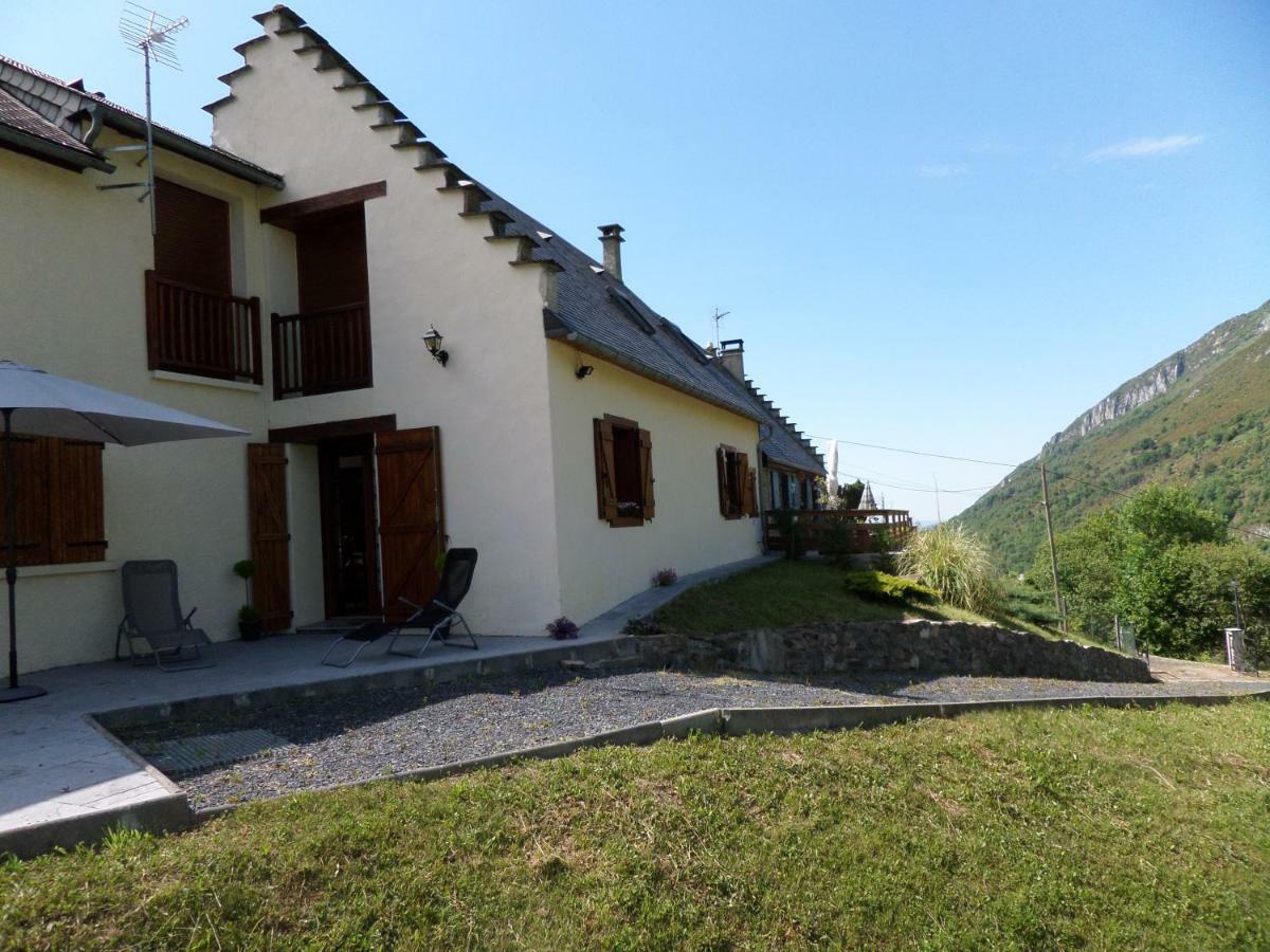 Villa Bergerie rénovée au coeur des Pyrénées Campan Exterior foto